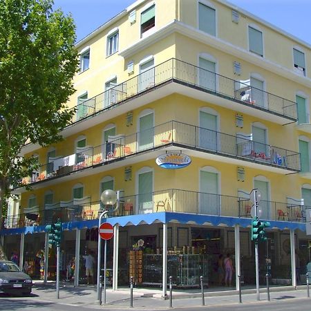 Hotel Marilonda Rimini Exterior foto
