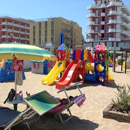 Hotel Marilonda Rimini Exterior foto