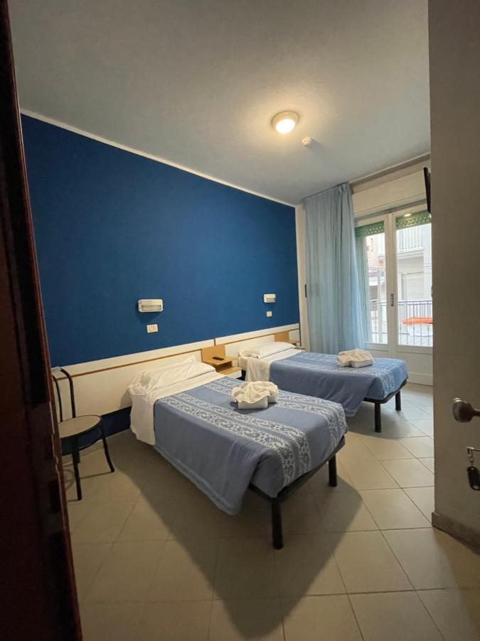 Hotel Marilonda Rimini Zimmer foto