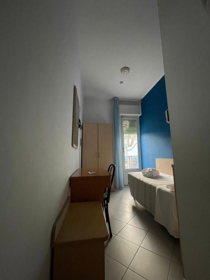 Hotel Marilonda Rimini Zimmer foto