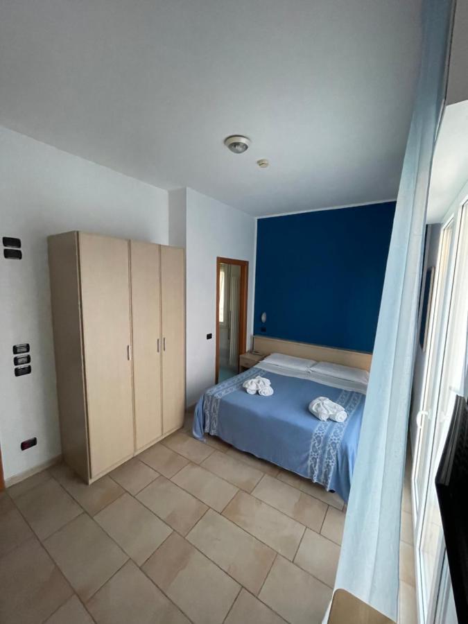 Hotel Marilonda Rimini Zimmer foto
